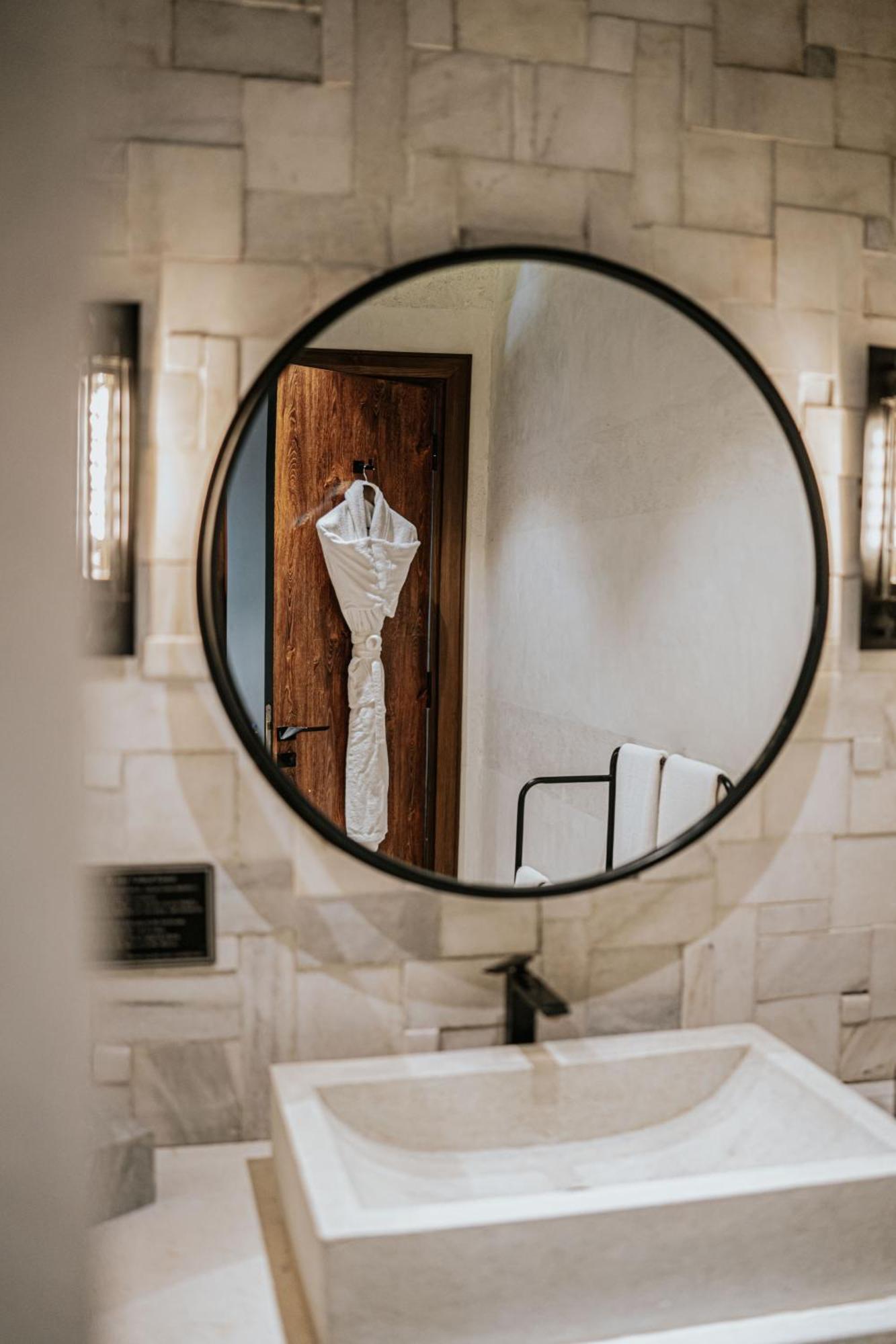 Byarsa Hotel Skardu Ponedas Экстерьер фото